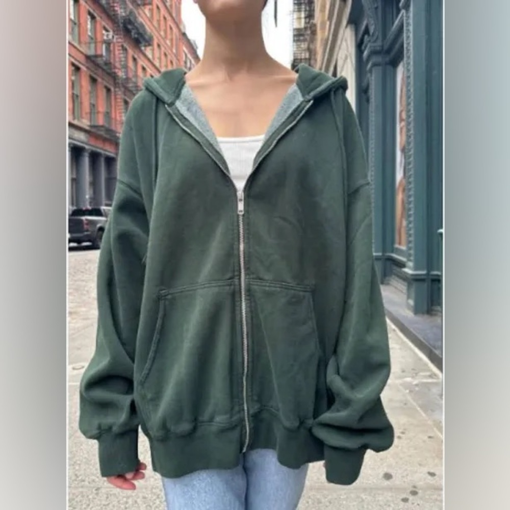 Brandy melville/ john galt Green Zip-Up Hoodie